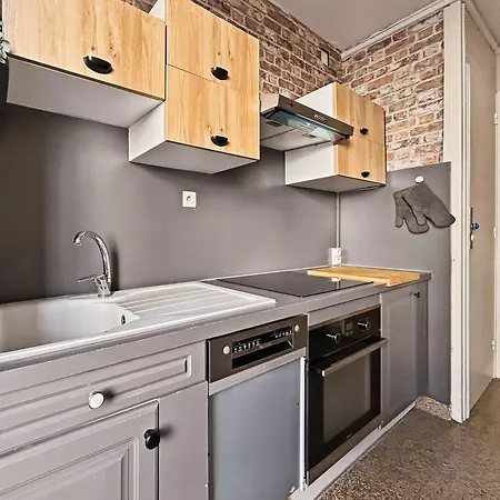 4 Chambres, Balcon Et Ascenseur Apartamento *
